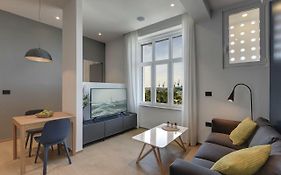 Lifestyle Apartments
